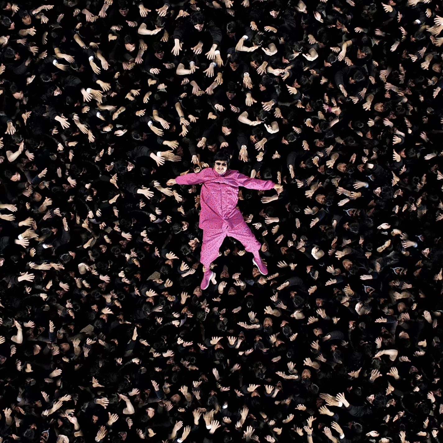 Oliver Tree in a sea of sameness